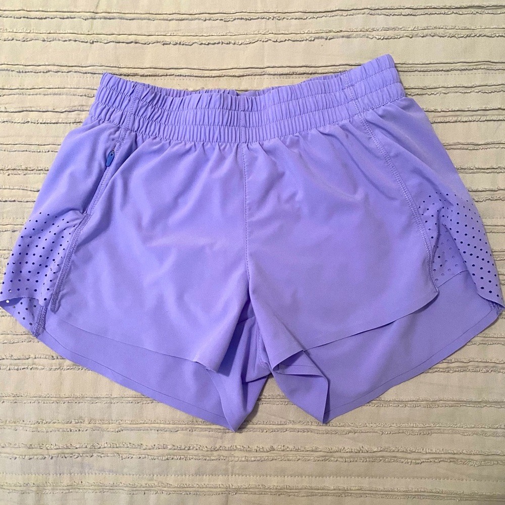 Athleta Purple 3 inch hustle shorts